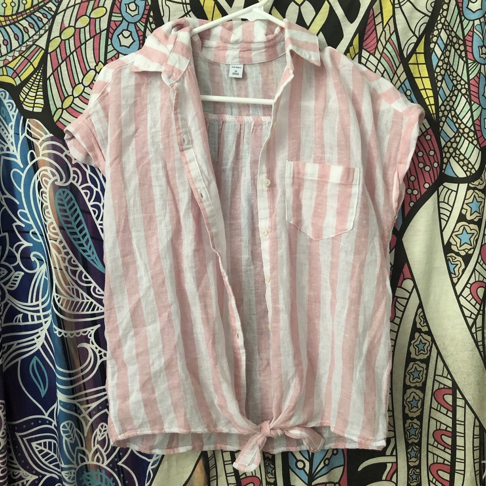 striped old navy t-shirt
